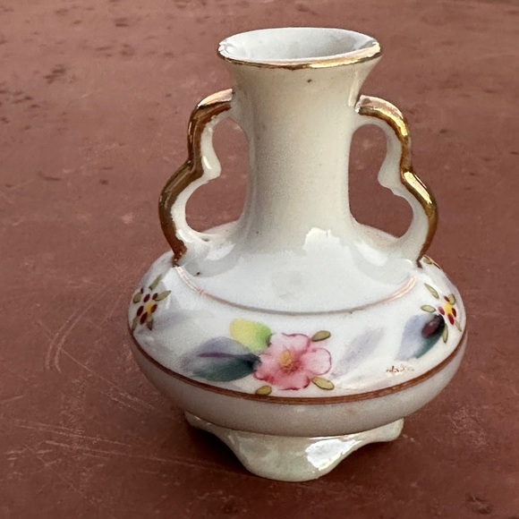 Tiny Miniature Antique Japanese Hand Painted Floral Porcelain Vase - Picture 1 of 3